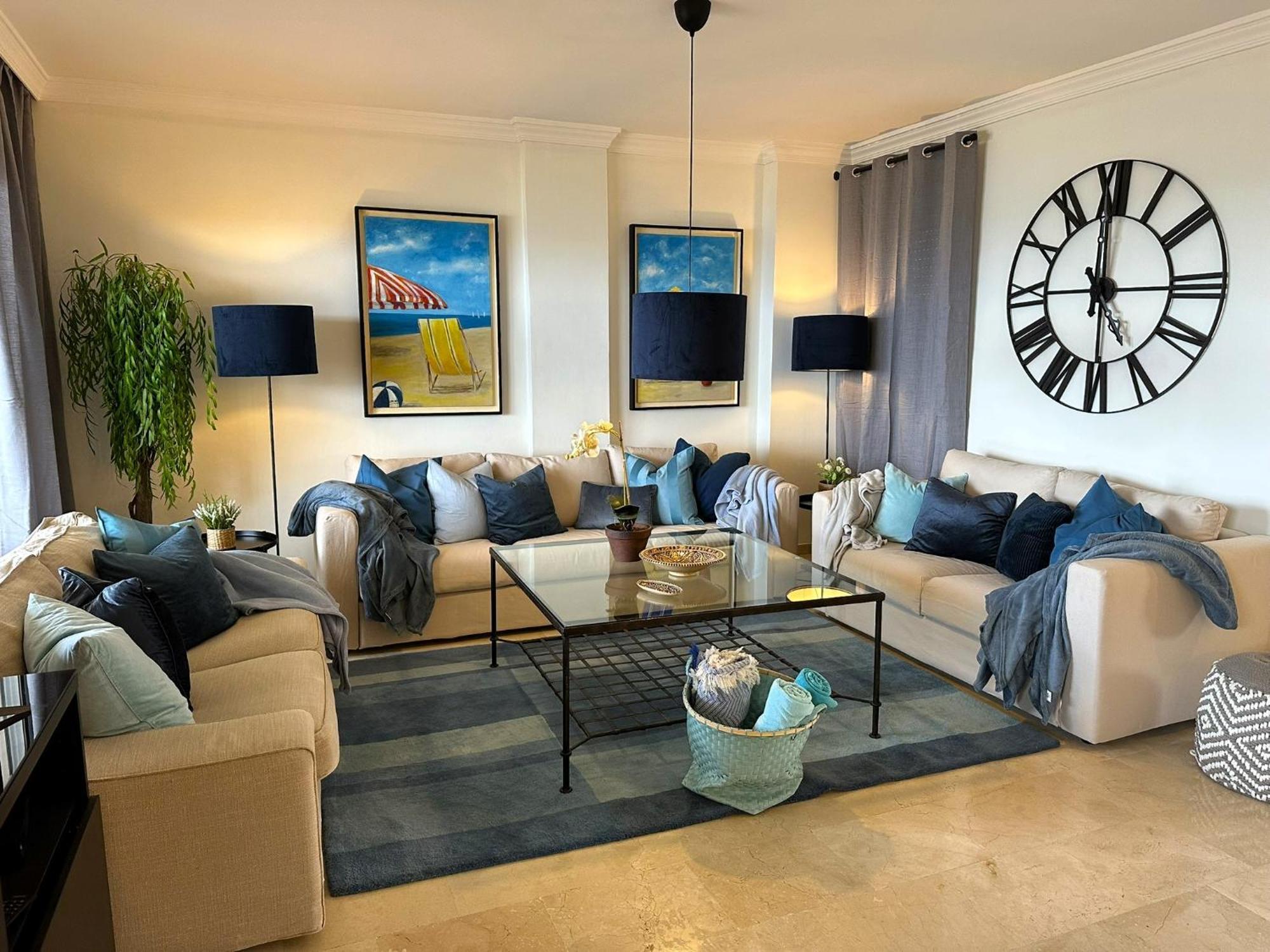 Apartments Bermuda Beach Estepona Bagian luar foto